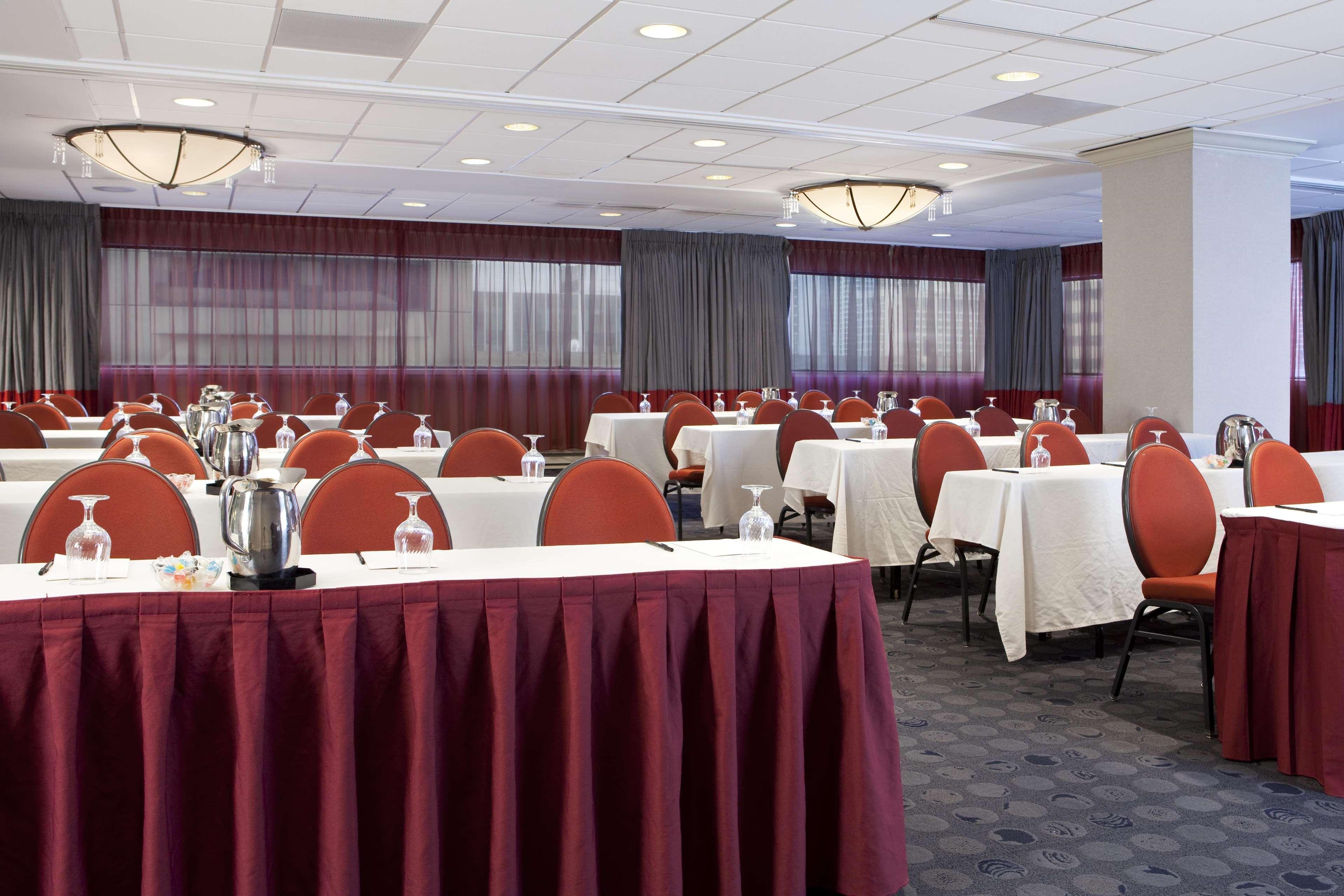 Hampton Inn Chicago Downtown/Magnificent Mile Exterior photo